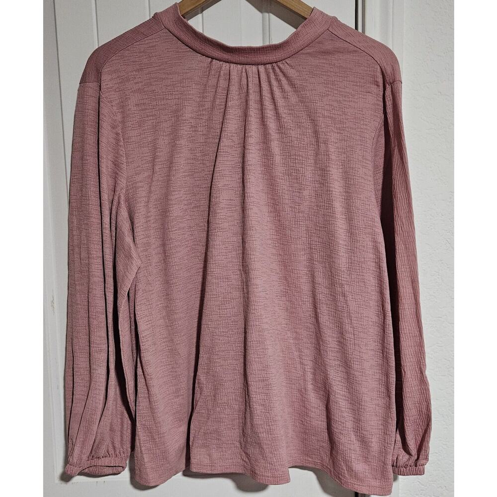 Jennifer Lopez XXL long Sleeve Smock Neckline With Tie In The Back